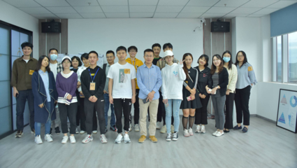 中管院攜手成都華心生樂，共啟教育咨詢新篇章——費城教育咨詢授牌儀式暨策劃服務(wù)解讀